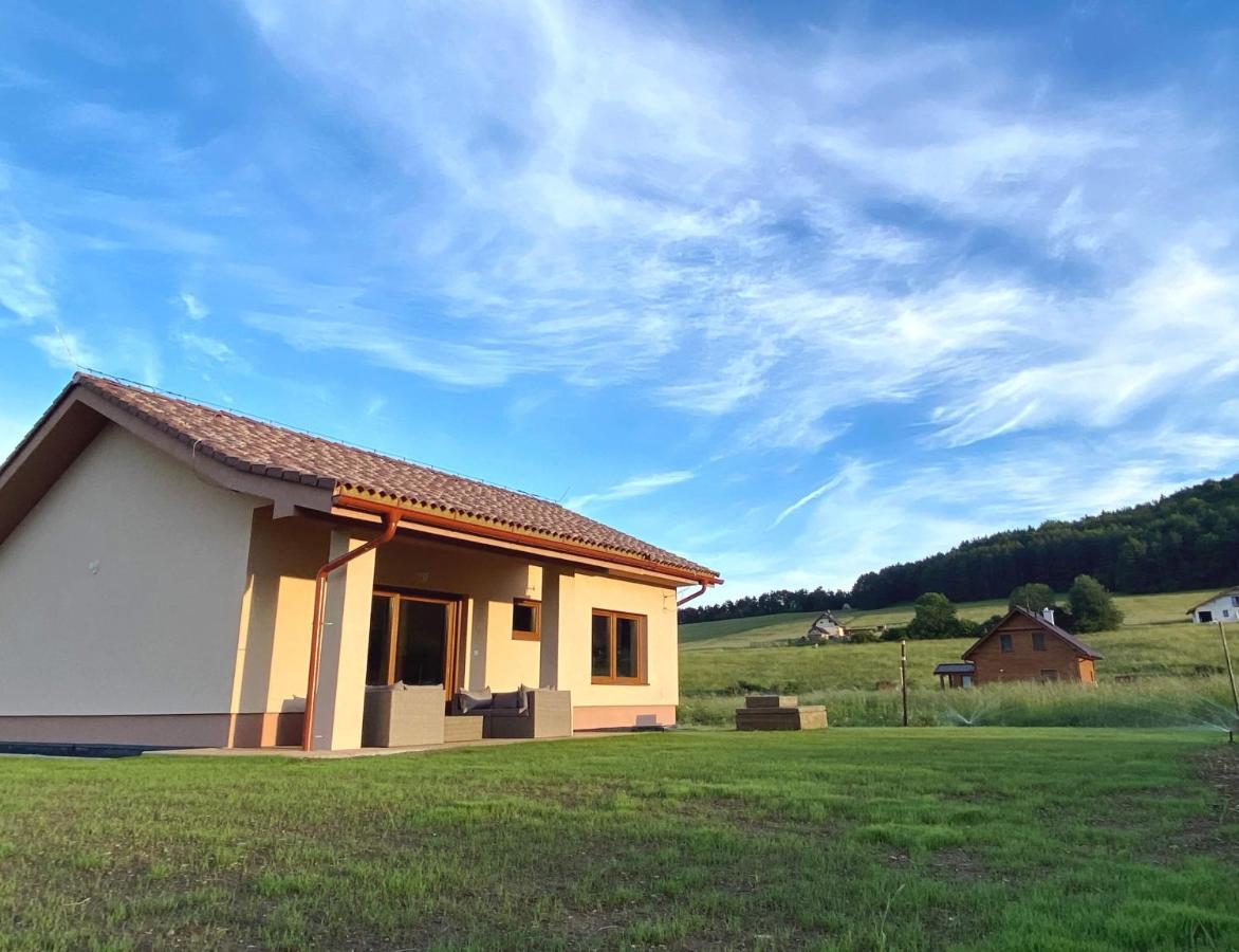 Panorama Home Valča Exterior foto