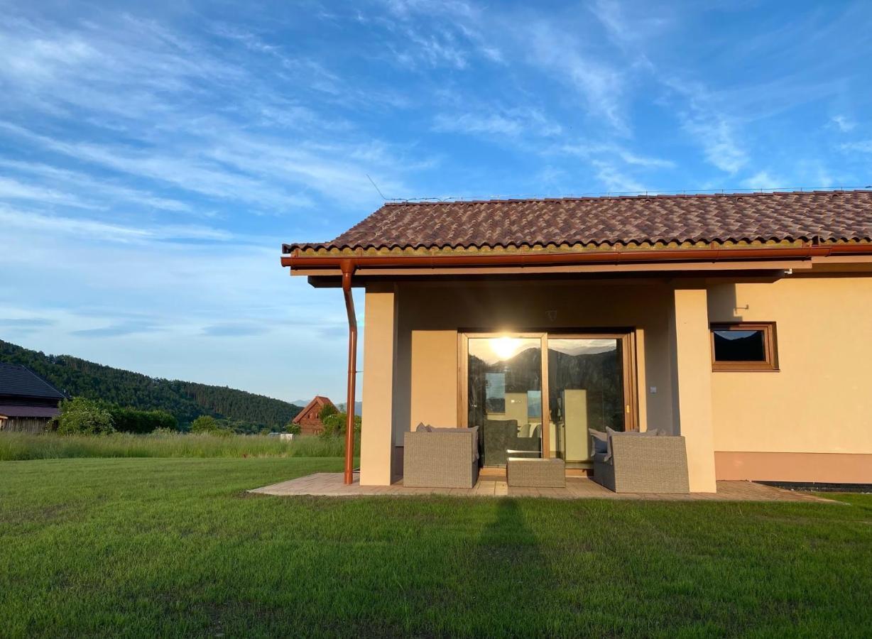 Panorama Home Valča Exterior foto